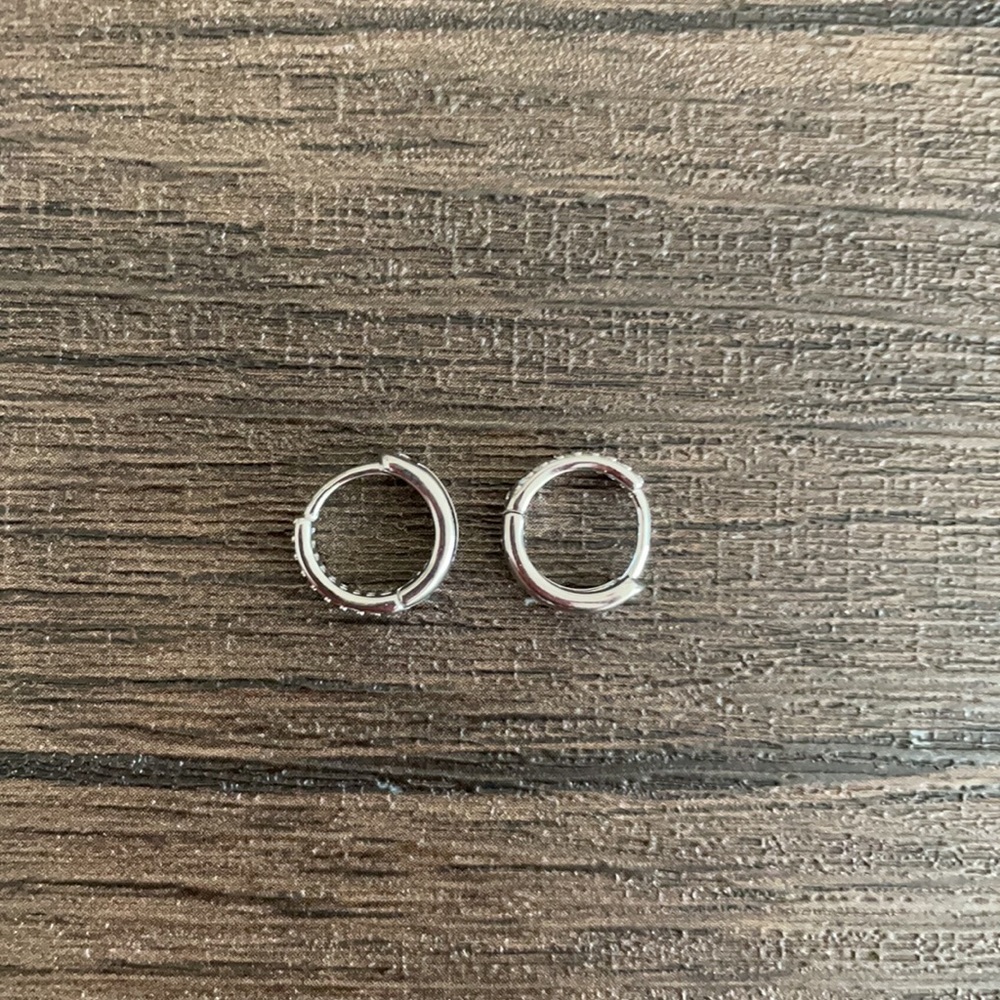 925 Sterling Silver Zirconia Mini Hoops- New! - Picture 3 of 6